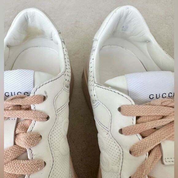 Gucci White Jumbo GG Embossed Leather Low Top Sneakers size EU 39.5 US 9.5 - Picture 13 of 15
